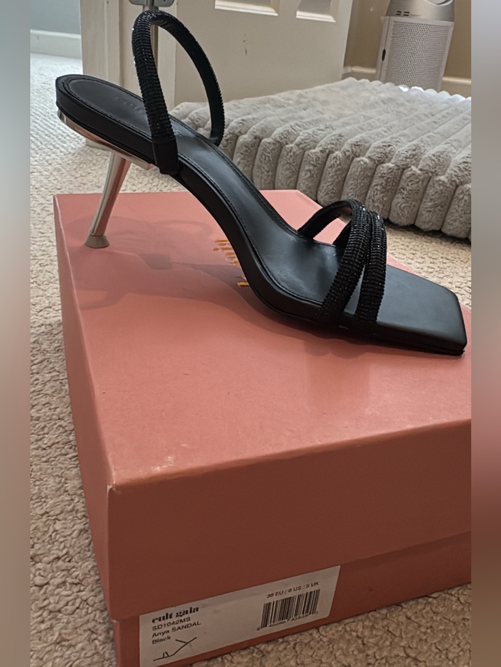 Cult Gaia Anya sandal black sz 38 new in box